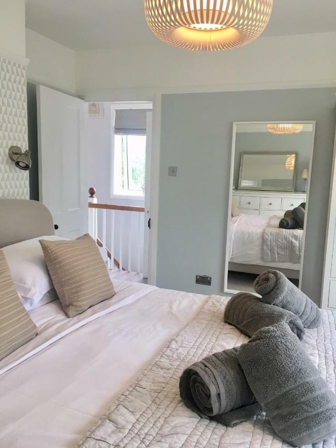 The Cornish Retreat Villa บู๊ด ภายนอก รูปภาพ