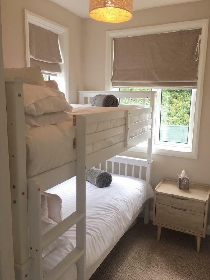The Cornish Retreat Villa บู๊ด ภายนอก รูปภาพ
